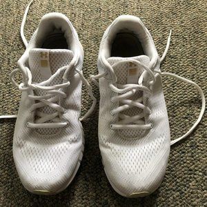 Women's White Under Armour Sneakers - Size 7.5